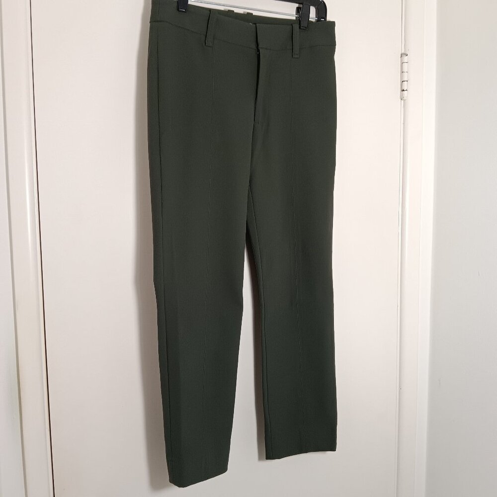 vince, tailored crop ankle  pant in dark olive  green  womens small